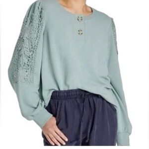 Knox Rose Crochet Sleeve Sweatshirt - Sage Green Size Large